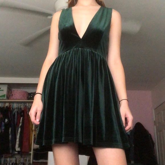 Urban Outfitters Dresses & Skirts - Deep v green velvet dress new with tags